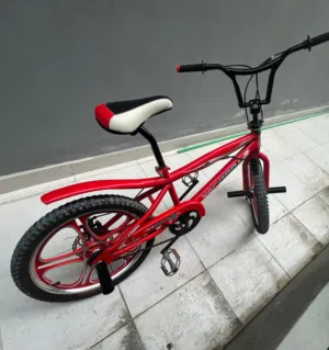 دراجة كوبرا شبه جديد بحالة ممتازة للبيع