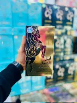 عطور رجاليه ونسائيه بسعر حرق 25دينار يوجد توصيل