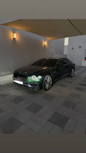 Bentley Flying Spur 2024