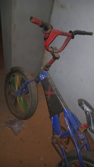 دراجه BMX مساومه 400