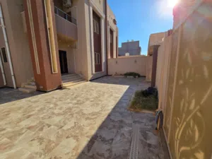1 m2 More than 6 bedrooms Villa for Rent in Tripoli Abu Saleem