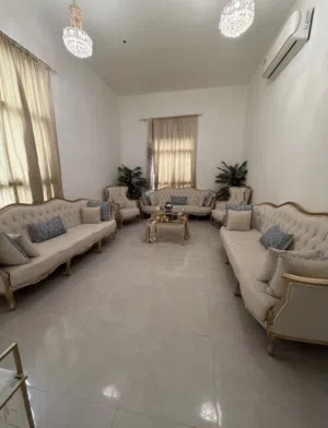 مجلس كامل بجميع ملحقاته