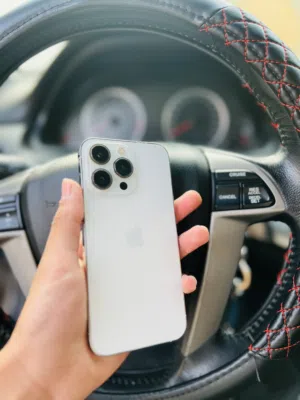 Apple iPhone 13 Pro 128 GB in Tripoli