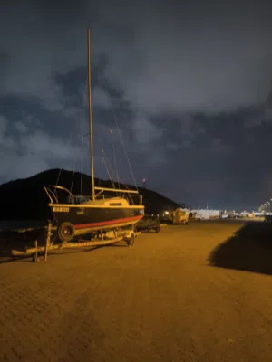 Sailboat. Lifting keel, 24 ft, Trailer pack