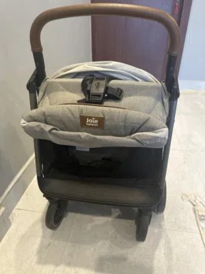 عربانة اطفال