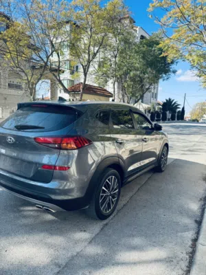 هونداي-توسان-فل-الفل-بدون-فتحه-ديزل-برايفيت