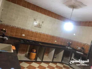 منزل طريق النهر بالشهادة العقارية