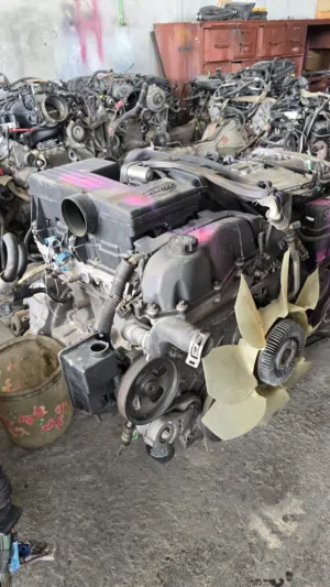 هاف كت محرك همر H3 وارد امريكي 5 سلندر مكينة Hummer engine اتش ثري 2009