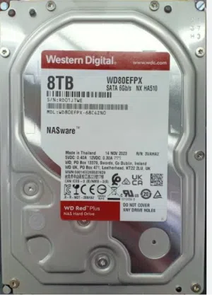 اثنين هاردات wd red plus 8tb ثمانيه تيرا كرت
