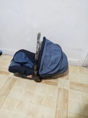 كارسيت هزاز للبيع   الكحلي:  10 دنانير الزهري :15 دينار  كل واحد سعره لحال