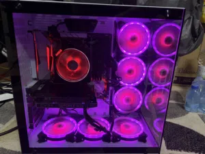 للبيع Pc مستعمل