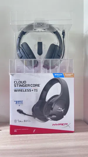 سماعة هايبر اكس كلاود واير ليس مستعمله بحاله ممتازه