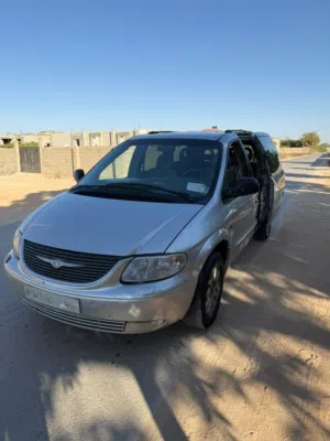 Used Chrysler Voyager in Benghazi