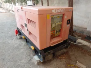 للبيع مولد كهربائي ديزل 20 كافا (20 kVA) كاتم للصوت ماركة Coates الصافي 16 كيلو