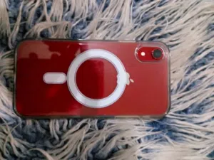 ايفون xr لبيع ب سعر 80 و لبدل ع ايفون