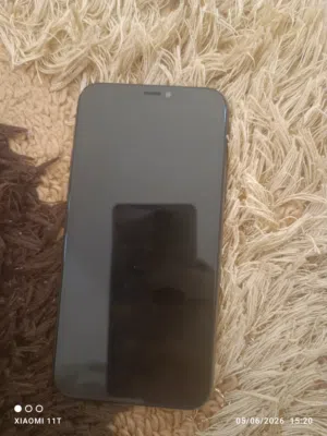 Apple iPhone 11 Pro 64 GB in Bani Walid