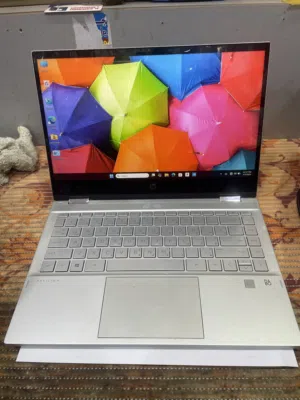 للبيع لابتوب مستعمل نوع hp   رام 4 ذاكره 256 نظيف إصدار سنه 2024 معاه الشاحن الاصلي