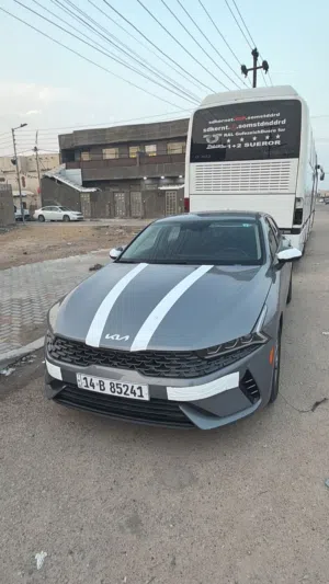 سيارة نضيفة K5 2024