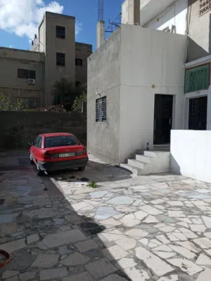 300 m2 More than 6 bedrooms Townhouse for Sale in Amman Marka Al Janoubiya