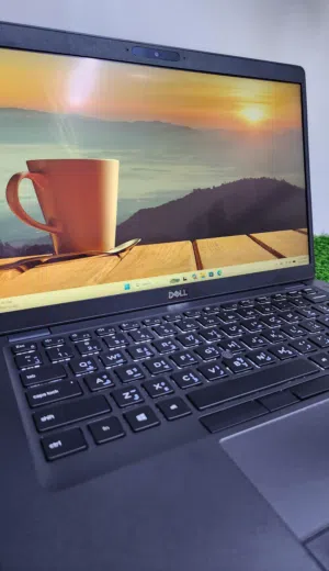 Dell 5400 8th gen Touchscreen 14inches Full HD display backlight type C port win 11pro Office 2021