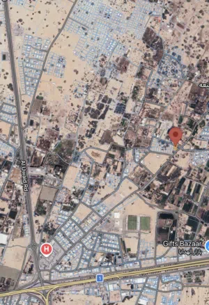 أرض سكني للبيع في المصنعة خلف المجمع الصحي مربع القريحات مساحتها 691