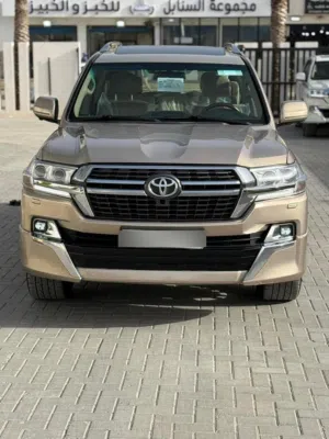 Used Toyota Land Cruiser in Tripoli