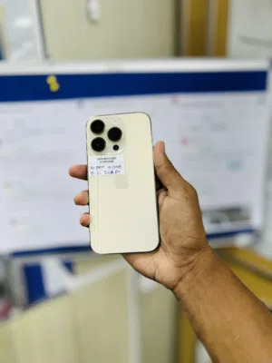 Iphone 14 pro 512gb gold clean condition exchange possible