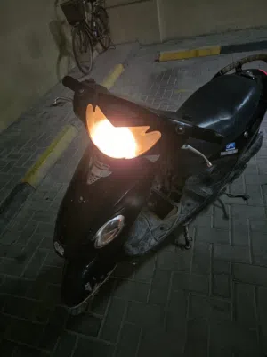 دراجة نارية SYM 80cc  السعر 600
