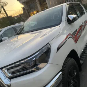 حسين جواد 