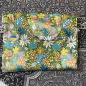 اشتري 2 و الثالثه مجاناً   عرض قوي لفتره محدوده    مخور   حرير إيطالي   شغل يدوي  ب 15 ريال