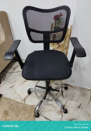 ‏أثاث مكتبي ‏.‏ مستعمل‏2