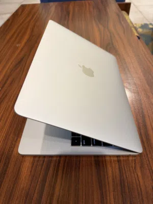 MacBook Pro 13” (2019) Touch Bar – Excellent Condition – All Original