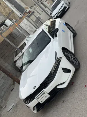 Used Kia K5 in Basra