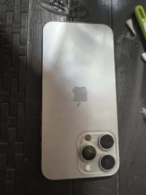 15 pro max للبيع او للبدل