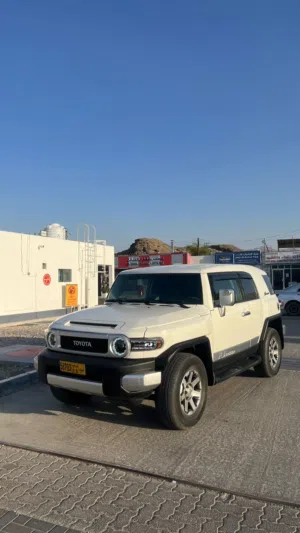 Used Toyota FJ in Muscat