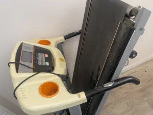 سير رياضي الصنع كندي