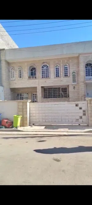 للبيع دار في بغداد _ المنصور