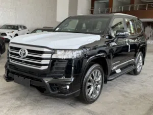 2025 TOYOTA LAND CRUISER GXR 3500TT   409HP غرفة اسود و احمر مميزه