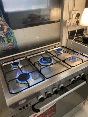 GlemGas italy stove size 90*60 in good condition