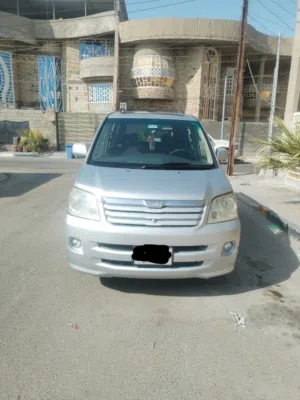 تويوتا نوح 2002 للبيع 7 راكب