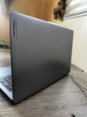 Laptop Lenovo IDEAPAD Core i7 13 H 16 GB
