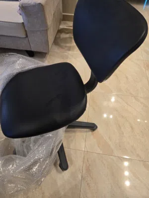 كراسي مكتب