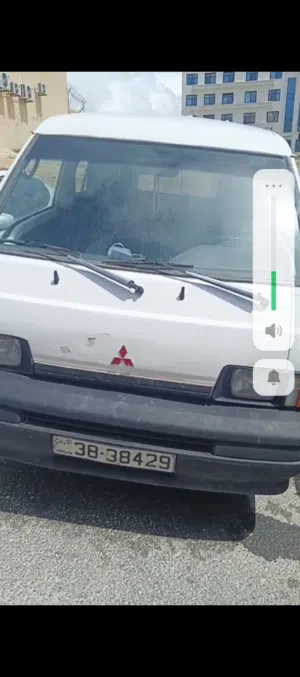 باص متسوبيشي