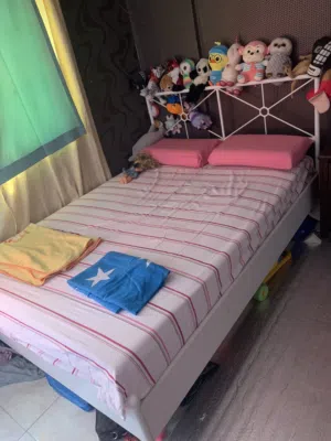 سرير IKEA قياس 140cm