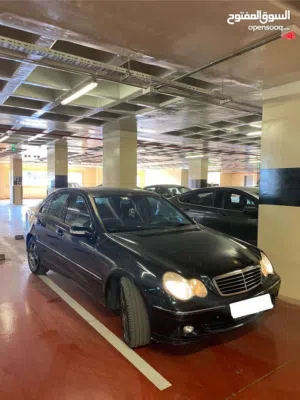 مرسيدس بنز C180 افنجارد موديل 2003