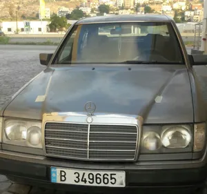 مرسيدسE300