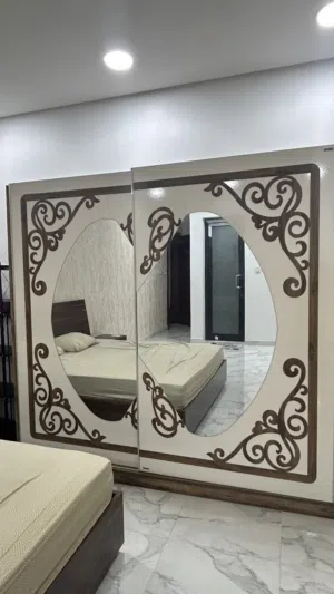 6 doors cupboard