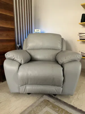 Two Luxury Recliner Chairs – Excellent Condition (50 BHD each)