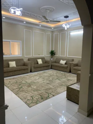 350 m2 3 Bedrooms Townhouse for Rent in Al Sharqiya Ja'alan Bani Bu Ali