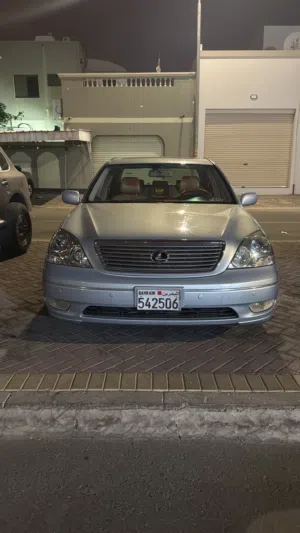للبيع فقط لكزس ls430 وكالة البحرين